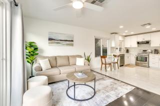 Upgraded Henderson Home with Tranquil Water Garden - Las Vegas - 6