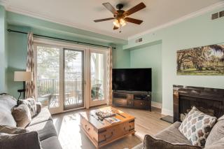 Breezy St Simons Hideaway with Waterfront Views! - Saint Simon Mills - 7