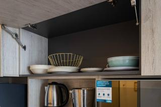 Luxury studio- hotel amenities - - 8