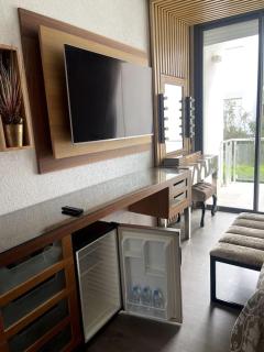 Luxury 3-Bedroom, 3-Bathroom Apartment with Pool - 1