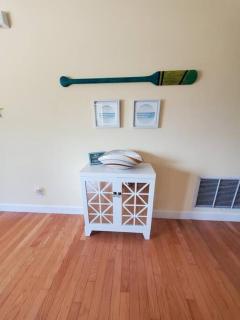 Stylish 2 bedroom home Steps from private beach - Waveland - 1