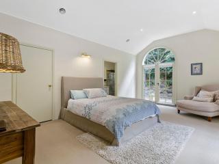 Portsea Hideaway Classic Style - 4
