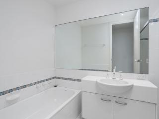 Sail Away Portsea Classic - 1