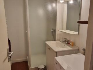 Appartement T2 pour 6 pers avec terrasse plein sud et cuisine équipée, face aux pistes - FR-1-165A-192 - Enchastrayes - 4