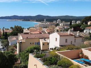 Appartement 2 pièces au Lavandou avec parking proche plage, terrasse vue mer - FR-1-251-843 - 3