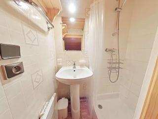 Spacieux Duplex avec Balcon aux Saisies, 4 Chambres, 8 Personnes, Garage Inclus - FR-1-594-328 - Hauteluce - 1