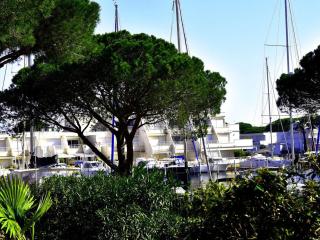 Studio-Cabine 4 Pers, Terrasse, Jardin, Parking, Animaux admis - FR-1-731-99 - Le Grau-du-Roi - 6