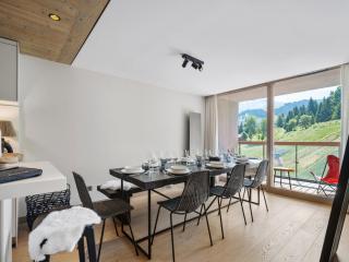 Appartement moderne à Courchevel avec accès skis aux pieds, 6 adultes et 2 enfants, parking inclus - FR-1-562-82 - 6