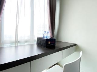 Cozy Studio at 20th Floor Grand Dhika City Apartment By Travelio - Bekasi - 7