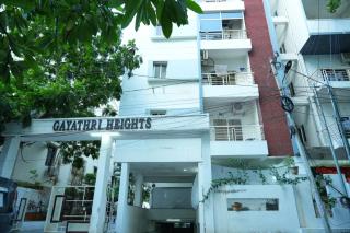 GAYATHRI HEIGHTS SERVICED APARTMENTS & APARTMENT HOTEL In HYDERABAD - Hyderabad - 9