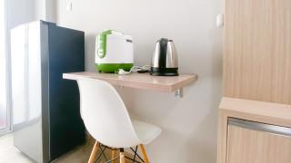 Cozy Living and Homey Studio Room Cinere Resort Apartment By Travelio - Depok - 4