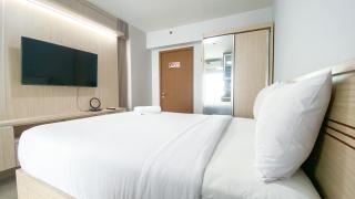 Cozy Living and Homey Studio Room Cinere Resort Apartment By Travelio - Depok - 8