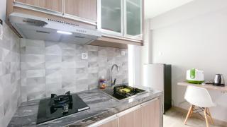 Cozy Living and Homey Studio Room Cinere Resort Apartment By Travelio - Depok - 1