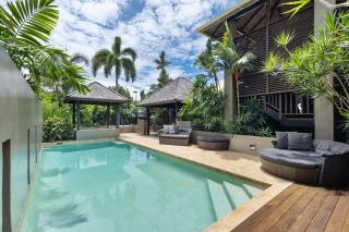 The Bali House - Beachfront Mirage Port Douglas - Port Douglas - 0