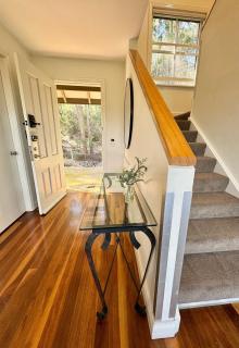 Villa 2br Mountain View Retreat Villa located within Cypress Lakes Resort - Pokolbin - 4