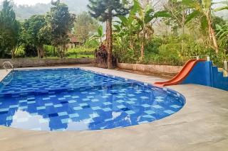 Urbanview Resort Syariah Batu Hijau Cilember Puncak - 6