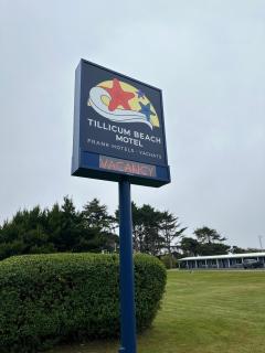 Tillicum Beach Motel - Formerly Deane's Oceanfront Lodge - 4