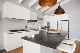 Live the Luxury lifestyle in Lohr - Inverloch - 2