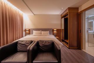 Hotel Yaja Mokpo Peace Square - Mokpo - 1