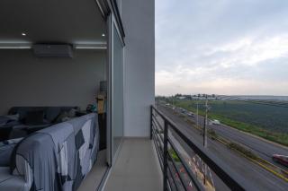 Modern Apartment with Terrace and Pool Access - Guadalajara - 2
