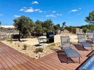 Villa moderne piscine privative hauteurs de Nimes - Nîmes - 5