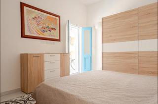 Room 2 min walk from Mdina Townhouse - 0