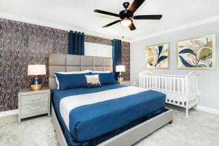 Last Minute Disney Getaway! Private Pool, Hot Tub & Games Room. Book Now! #49417 - Kissimmee - 1