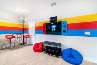Last Minute Disney Getaway! Private Pool, Hot Tub & Games Room. Book Now! #52927 - Kissimmee - 1