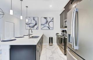 Last Minute Disney Getaway! Private Pool, Hot Tub & Games Room. Book Now! #26215 - Kissimmee - 3