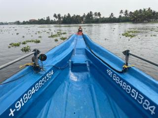 Shikara Boat Tour Alleppey Backwater Fantastic Boat Cruise - Alleppey - 4