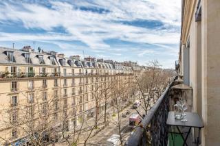 Le voltaire - Paris - 8