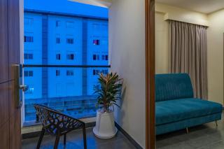 Stae Hotel-Madhapur - Haiderabad - 8