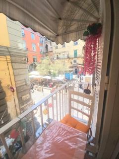 Il balconcino ai Tribunali - Napels - 8