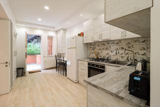 Stylish 1BR Apt near Rustaveli - By Wehost - Tbilisi - 1