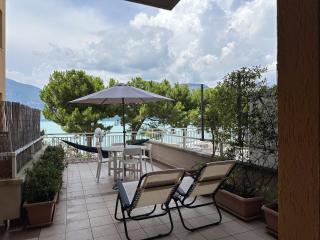 Apartment Du Lac by GardaDoma - Brenzone sul Garda - 9