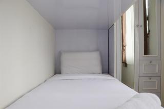 Comfort 2BR Apartment at 30th Floor Transpark Cibubur By Travelio - Depok - 6