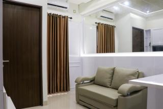 Comfort 2BR Apartment at 30th Floor Transpark Cibubur By Travelio - Depok - 2