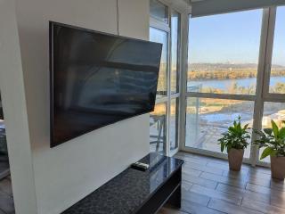 4 rooms apartment with a view of the Dnieper River - 0