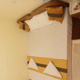 Vinayak P Guest House - Varanasi - 8