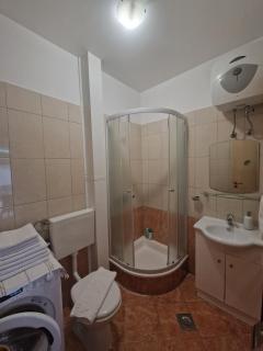 Apartments Šarić - 9