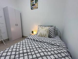 NEW Razak City Residence 4pax 3R3B - 9