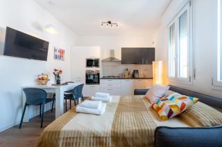 Chic Parma Little Flat Near City Center - Parma - 4