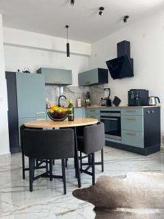 traumhaftes Apartment mit Meerblick in der Bucht von Kotor - Ðenovići - 9