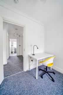 4bed house free parking garden and office space - 6