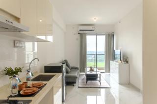 Calma 2BR II at Skyhouse Apartment - Samporo - 4