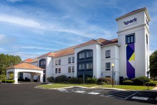 Spark by Hilton Savannah Airport - Savannah - 0