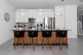 4 Bedrooms 3 Bathrooms Storey Lake 2457Rt - 2