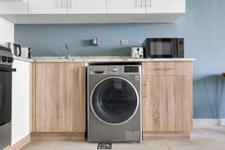 Blueground Dune Residency city view pool gym DXB-1316 - 1