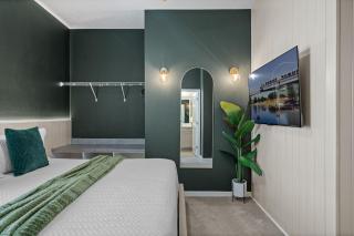 10 Bedrooms9 Bathrooms Paradiso Grande 6170 Hs - 9