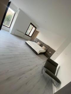 Villa Lorana - - 5